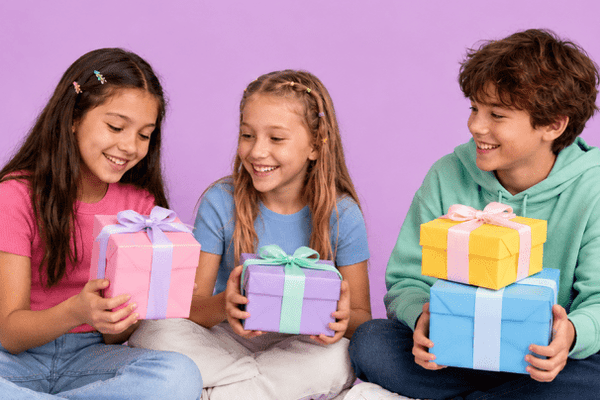 Qué regalar a niños de 9 años o más - Toyng Chile