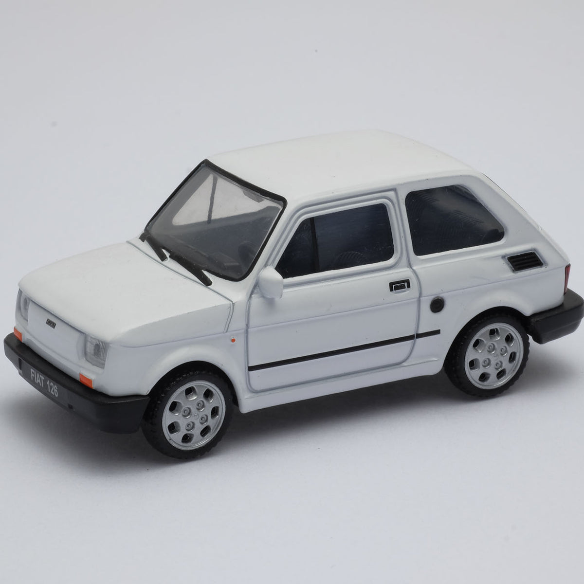 Auto Fiat 126 S - Welly Escala 1:43