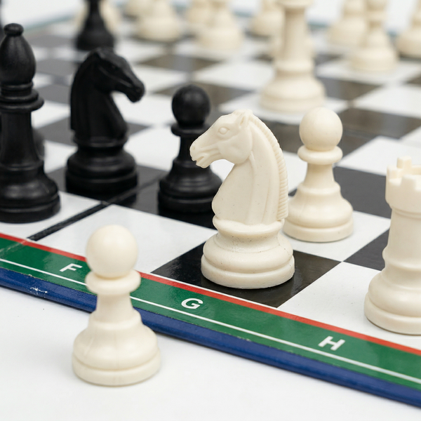 Juego de Mesa Ajedrez - Toyng