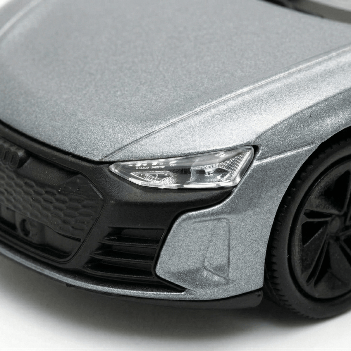 Auto Audi E - Tron - Welly - Toyng Chile