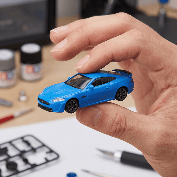 Auto Jaguar XKR - S S Escala 1:43 - Welly - Toyng Chile