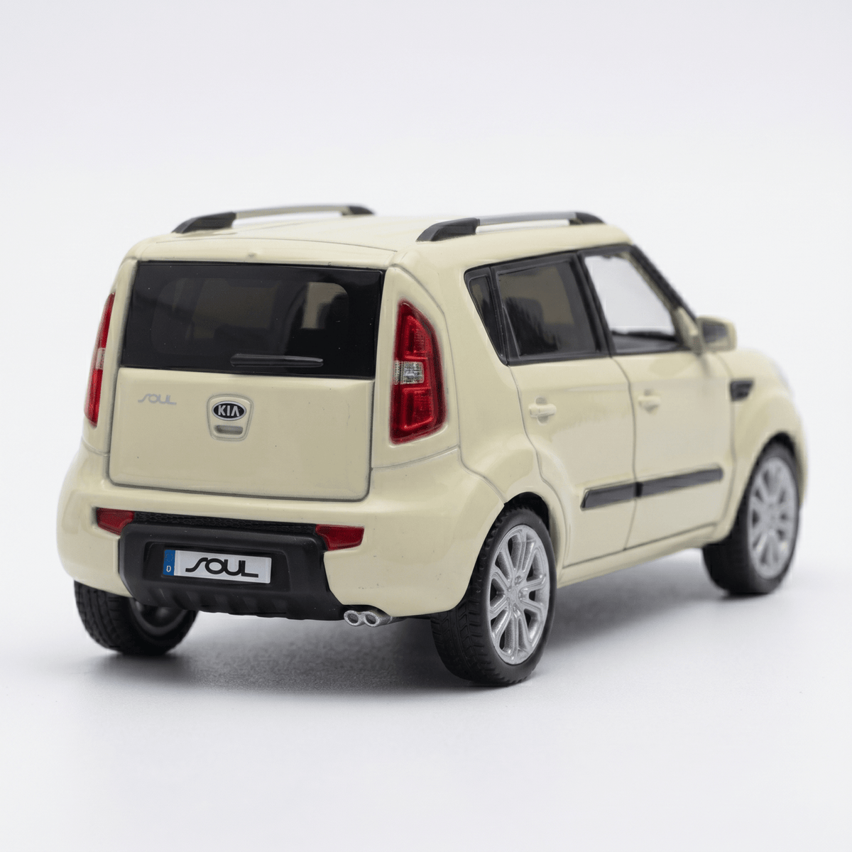 Auto Kia Soul S Escala 1:43 - Welly - Toyng Chile