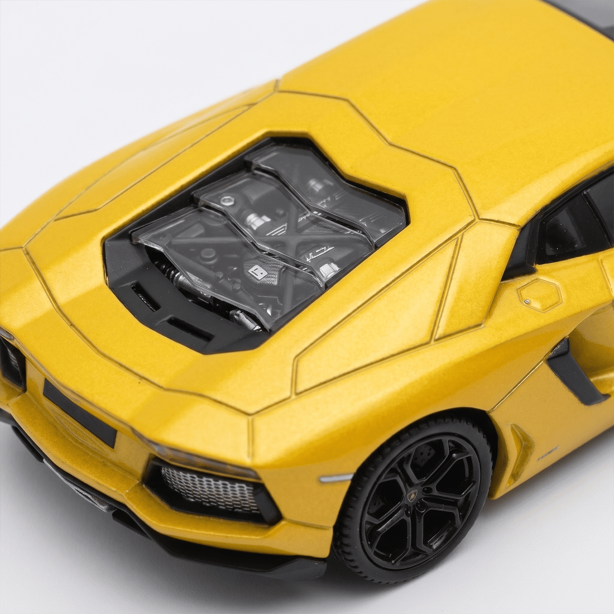 Auto Lamborghini Aventador Coupe - Welly - Toyng Chile