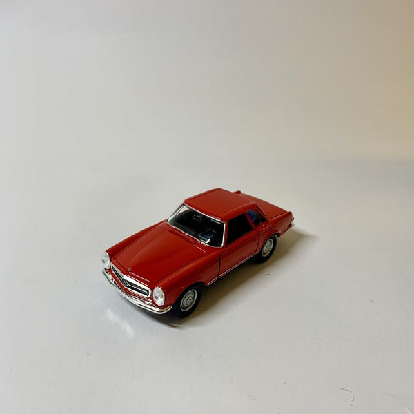 Auto Mercedes-Benz 230 SL Escala 1:34:39 - Welly - Toyng Chile