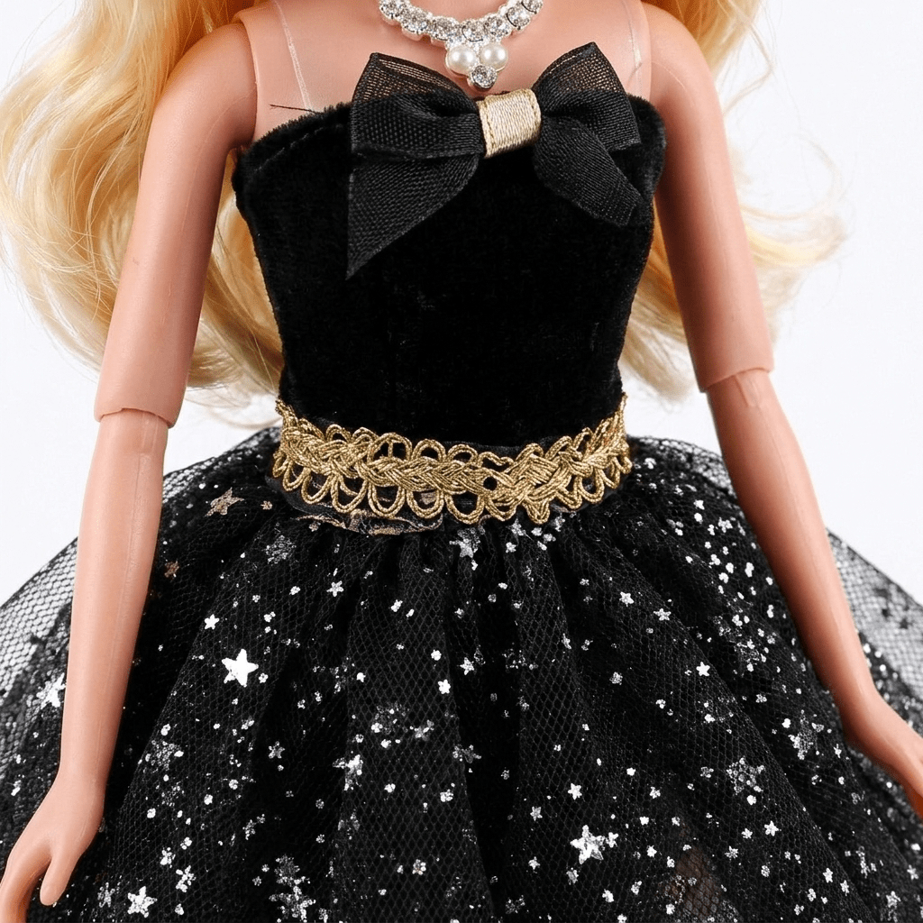 Juguete Muñeca Vestido Negro - Toyng - Toyng Chile