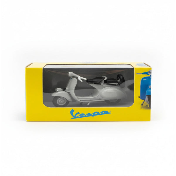 Moto Italiana Vespa Clásica 1953 125CC Escala 1:18 - Welly - Toyng Chile