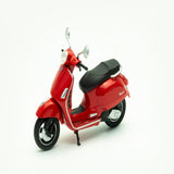 Moto Italiana Vespa GTS 125CC Escala 1:18 - Welly - Toyng Chile