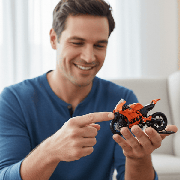 Moto KTM RC 8C Escala 1:18 - Welly - Toyng Chile