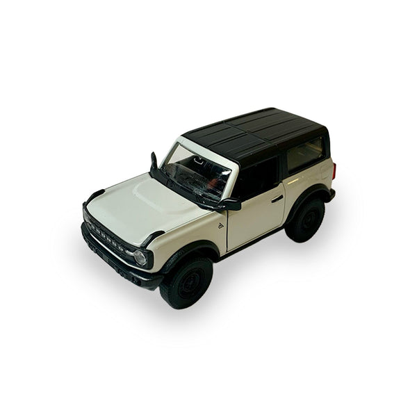 SUV Ford Bronco Black Diamond 2023 Escala 1:34:39 - Welly - Toyng Chile