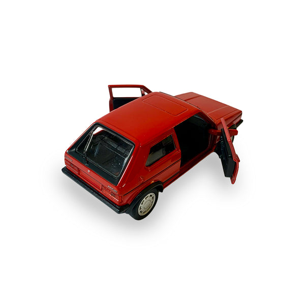 Auto Volkswagen Golf I GTI Escala 1:34:39 - Welly