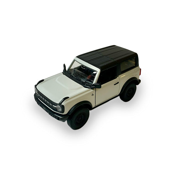 SUV Ford Bronco Black Diamond 2023 Escala 1:34:39 - Welly